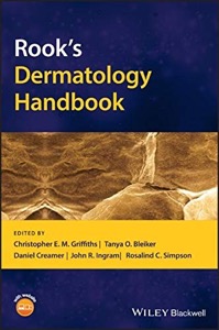 copertina di Rook 's Dermatology Handbook 