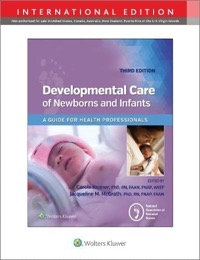 copertina di Developmental Care of Newborns and Infants