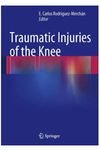 copertina di Traumatic Injuries of the Knee