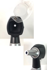 copertina di Otoscopio Compact con luce a LED a fibre ottiche . Include 8 Speculum Riutilizzabili