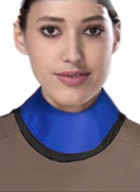 copertina di Collare di protezione da RX ( protezione tiroide da raggi x ) modello UNIVERSAL Royal Blu