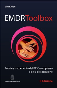 copertina di EMDR ( Eye Movement Desensitization and Reprocessing ) Toolbox - Teoria e trattamento ...