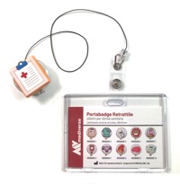 copertina di Porta Badge Retrattile adatto per l'utilizzo su divise sanitarie . Completo di Clip ... Cartella Clinica