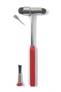 copertina di Martelletto Neurologico di Buck con manico in acciaio, ago e spazzola Manico Rosso