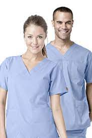 copertina di TUTA / Divisa ( completo ospedaliero / sala operatoria ) casacca manica corta e pantalone ... tg 58 Azzurra