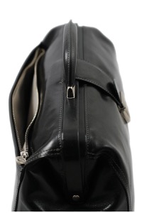 copertina di Borsa da medico in pelle  modello Uffizi NERO