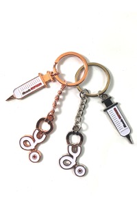 copertina di Portachiavi in metallo per Medici ed Infermieri - con 2 Ciondoli